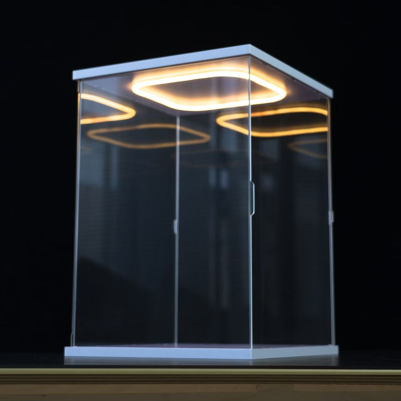 Clear Acrylic Display Cabinet  - Model Kit Display Case recension och pris
