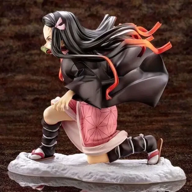 Kamado Nezuko Action Figure An - Model Kit Nezuko recension och pris