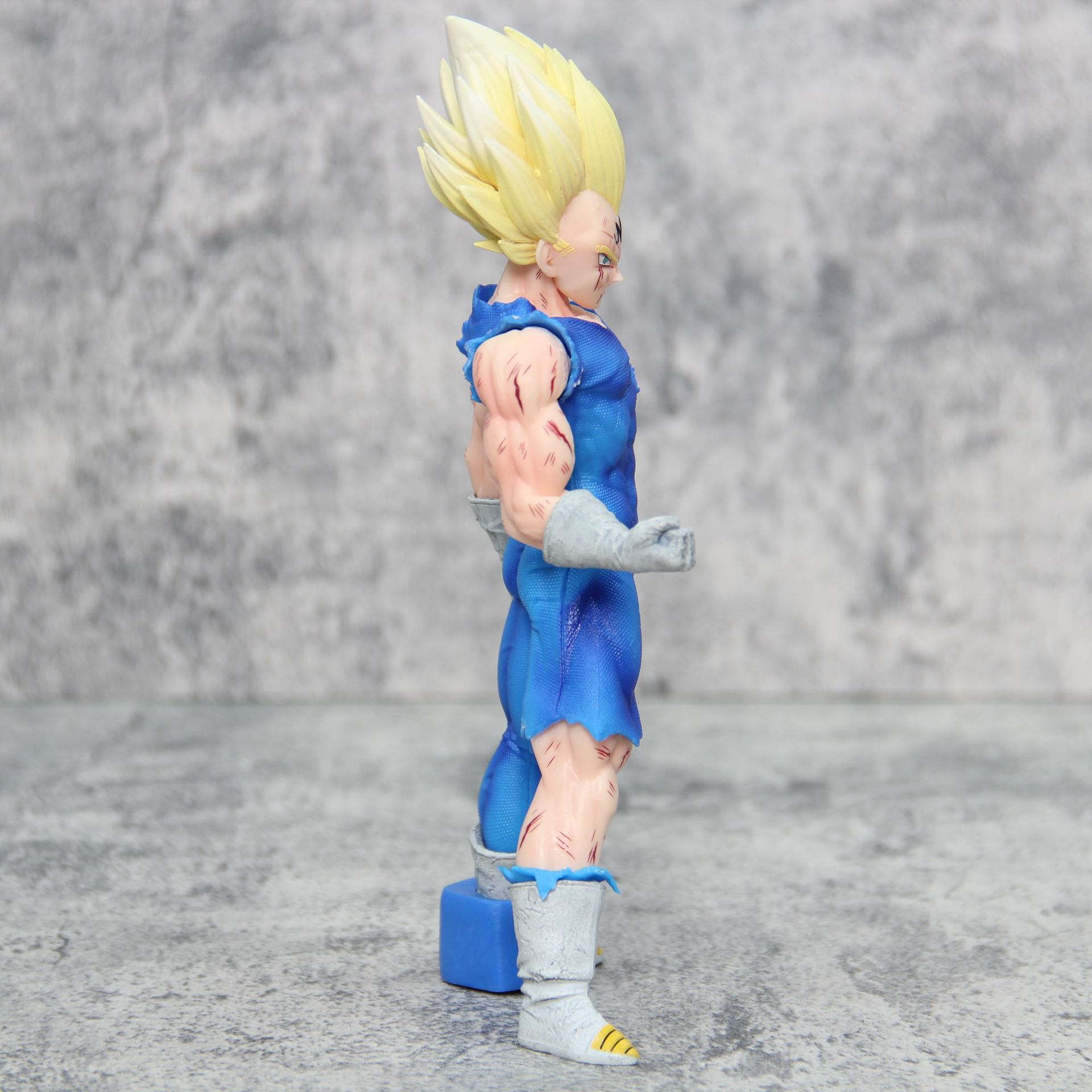 Dragon Ball Z Super Saiyan Pri - Model Kit Vegito recension och pris